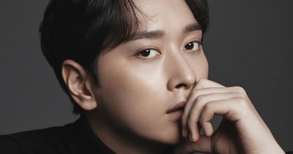 Les fans coréens sont violemment divisés sur le dernier tweet de 2PM Chansung, qui laisse entendre qu’il prépare son mariage.
