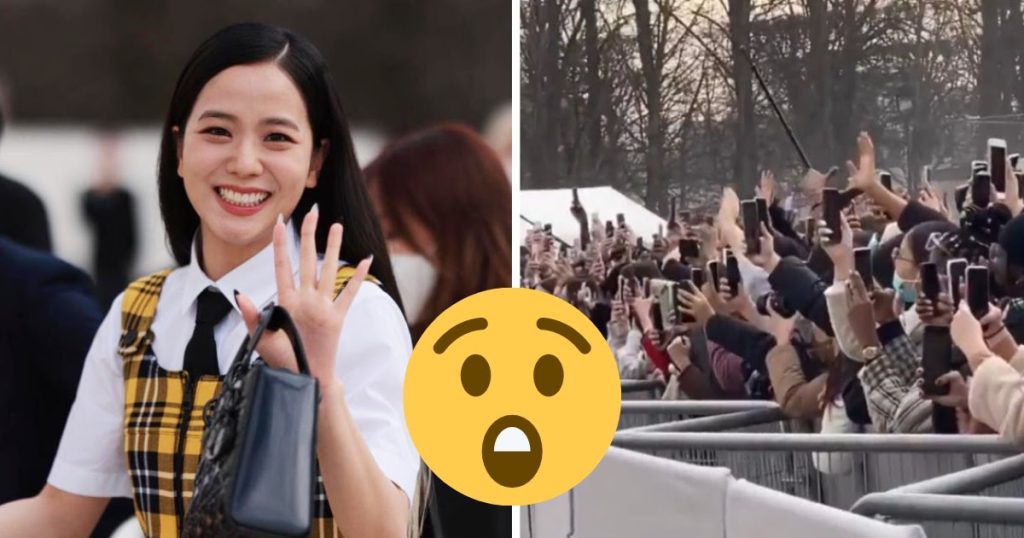 Jisoo de BLACKPINK transforme le défilé Dior de la Fashion Week de Paris en son propre “concert de rock” et tout le monde se précipite pour voir l’idole.