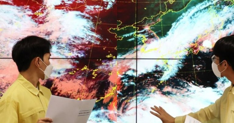 Les Coréens se préparent au super typhon Hinnamnor, le typhon le plus puissant que la Corée ait jamais affronté