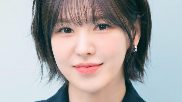 THIS Anecdote About Red Velvet Wendy’s Fan Service Shocks ReVeluvs: ‘Isn’t she crazy?’