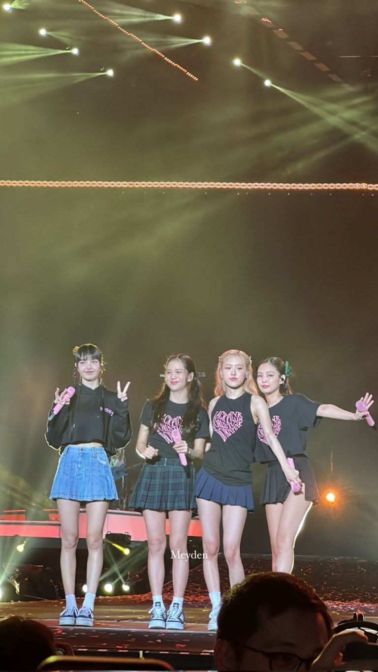 10 Unedited Photos And Videos Of BLACKPINK’s Rosé At “BORN PINK” Concerts That Show Off Her Jaw-Dropping Proportions