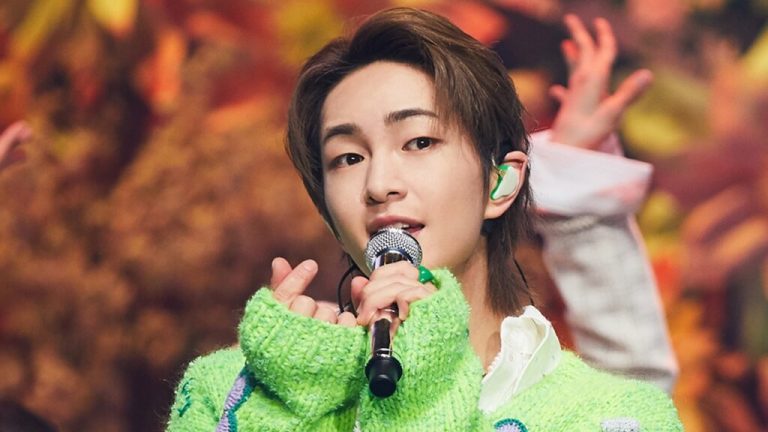 SHINee Onew “These days I cry a lot…I remembered the feeling of being terribly lonely”