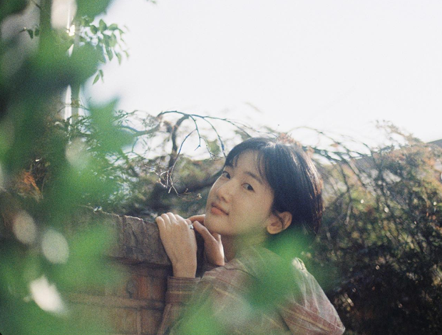 This actress in “The Glory” is almost 40 years old, boasting a youthful image besides Song Hye Kyo