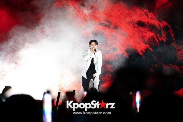 B.I Shakes Up L.O.L The Hidden Stage in Singapore