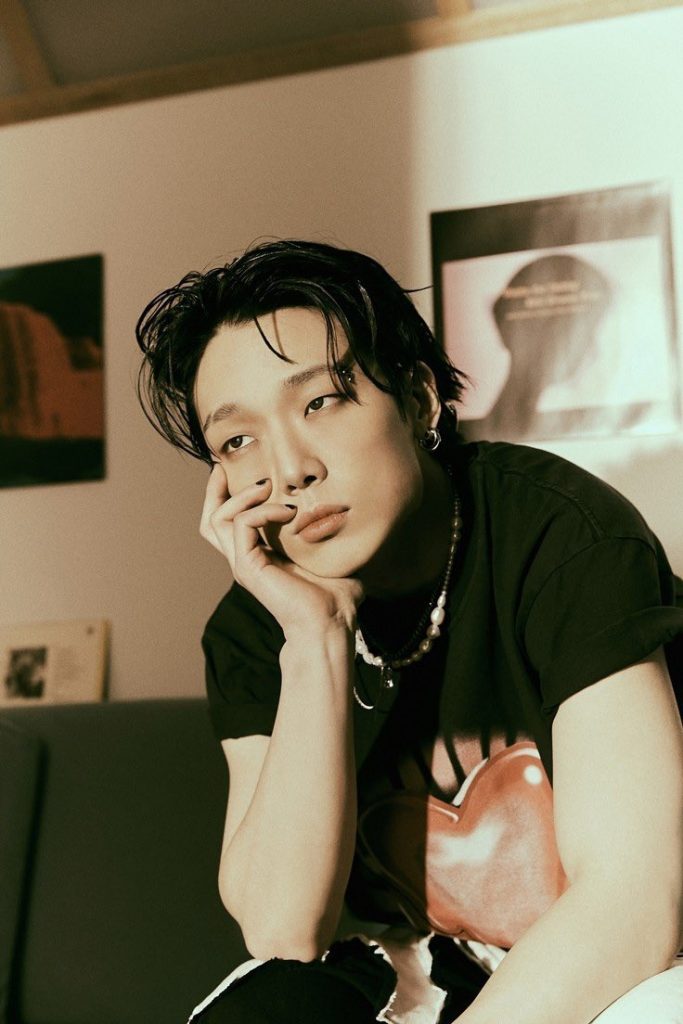 iKON Bobby Releases ‘Drowning’ + Ranks on iTunes