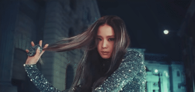 BLACKPINK Jisoo commented on 1.3 million pre-orders record, gave spoilers about solo songs