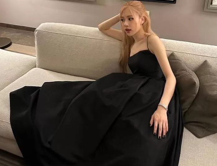 BLACKPINK Rosé wears traditional Korean hair accessory, promote Korean culture in the US