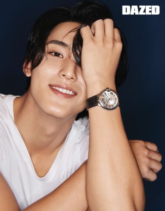 6 K-pop Idols Known For Having Iconic Physical Features