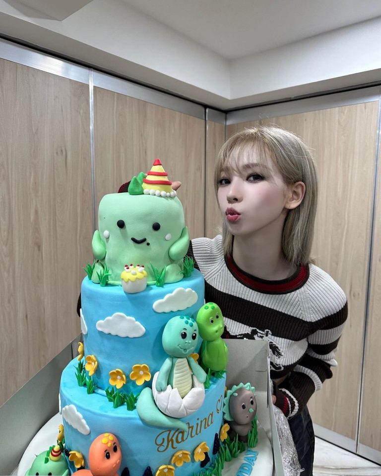 aespa Karina Debuts Blonde Hair