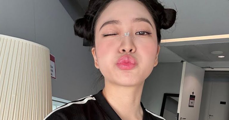 “Respect My Staff Members”: Red Velvet’s Yeri Defends Hairstylist From Fan Complaints