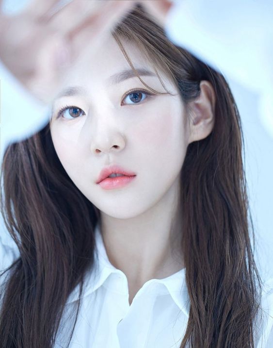 Is Kim Sae Ron lying? Struggling with living expenses yet spotted at poker club?