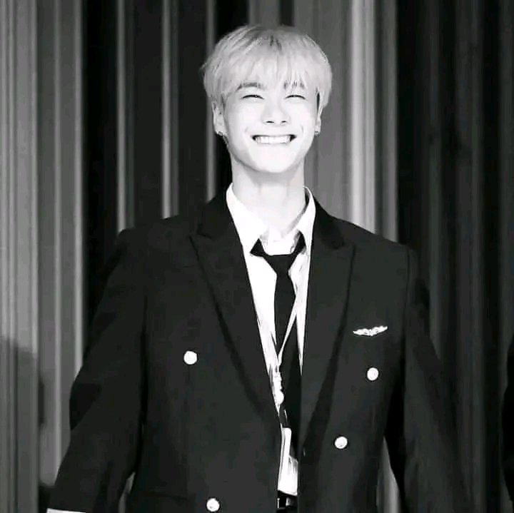 The K-pop industry is back to normal after Moonbin’s passing, netizens send great support to Billlie Moon Sua and ASTRO members