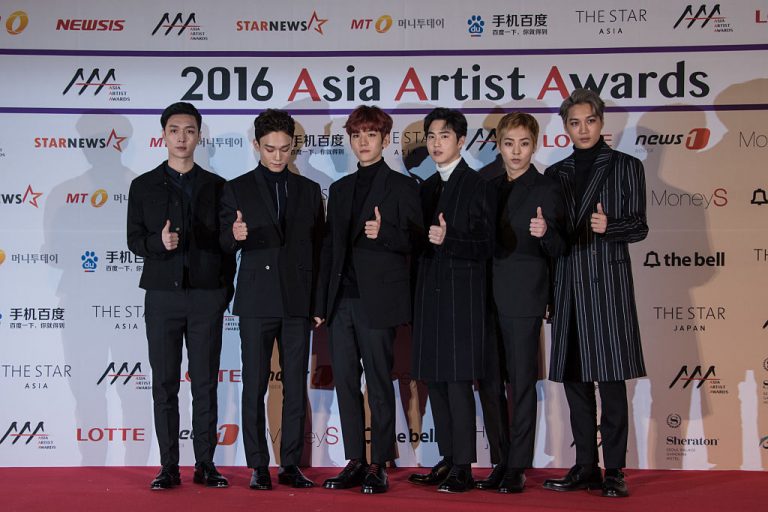 EXO Reunites With Filipino Fans After 7 Years at ‘EXO PLANET #6 – EXhOrizon’ in Manila