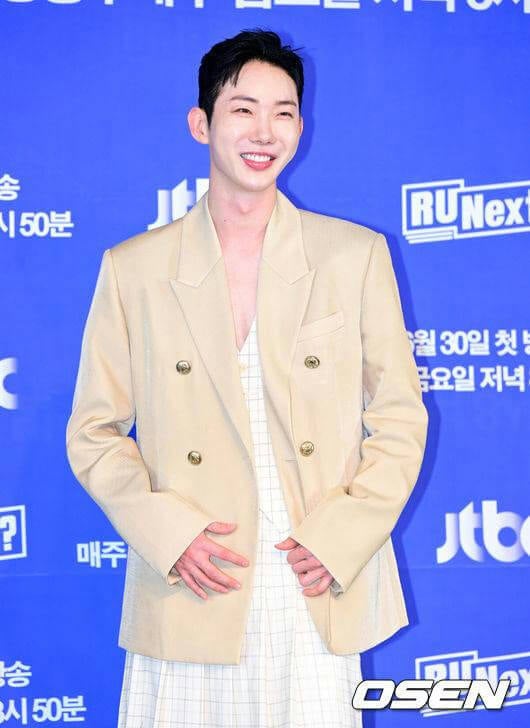 Jo Kwon Shares Heartbreaking News: Beloved Dog Gaga Diagnosed with Small Intestinal Cancer