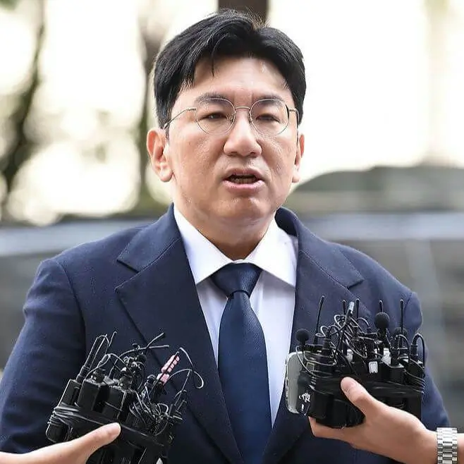 HYBE Chairman Bang Si-hyuk Summoned Five Times Over Alleged Fraudulent Trades