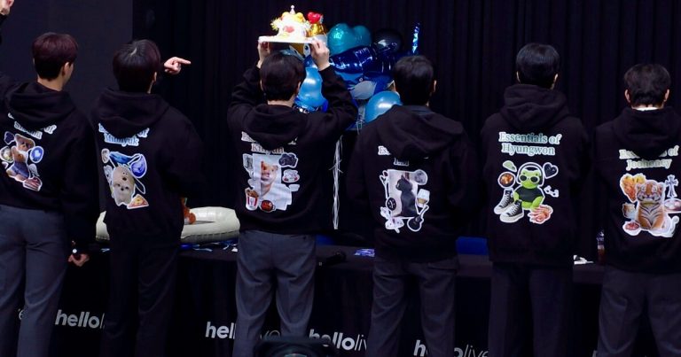 Popular Idol Group Fan Slammed For Making A Profit From A Fan Sign