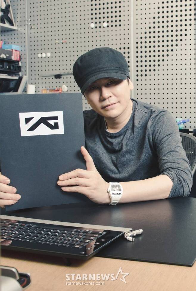 YG’s Yang Hyun-suk Returns to MAMA After 11 Years to Support BABYMONSTER and TREASURE