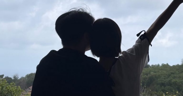 Popular Girl Group Star Welcomes Newborn Baby In Now-Deleted Post