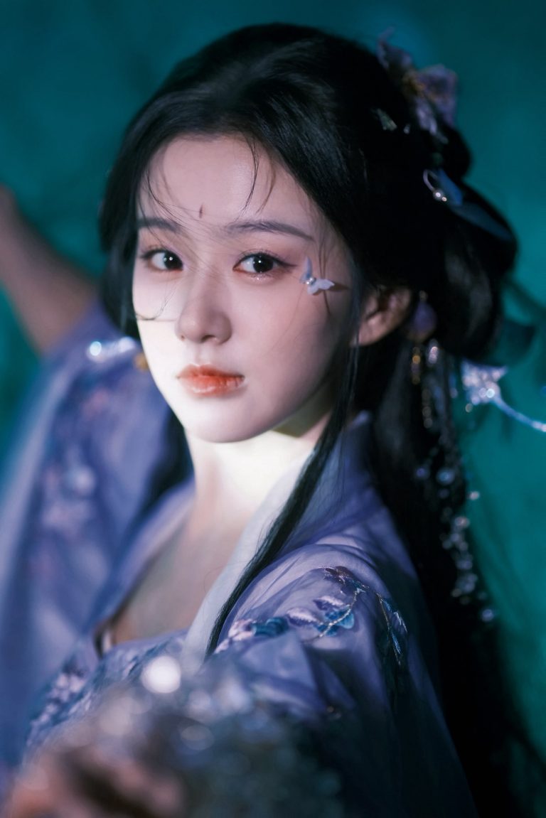 Bao Shangen Captivates Audiences in Whisper of Fate with Stunning Visuals and Breakout Performance