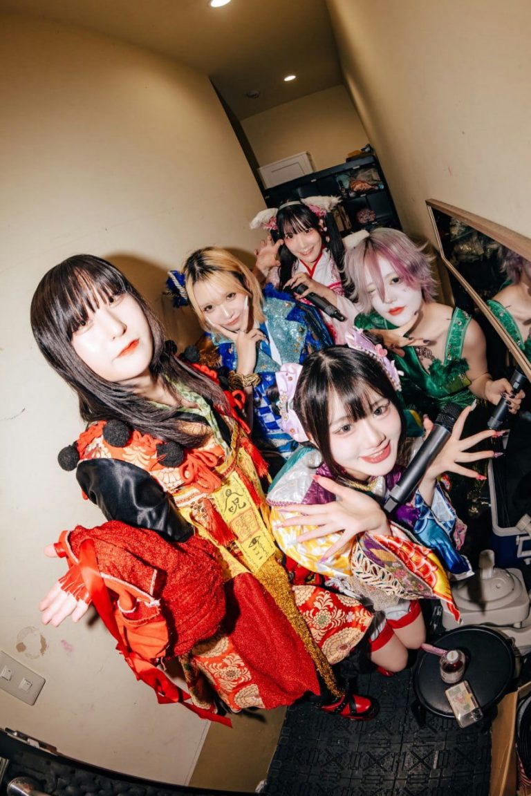 Female Group Faces Disbandment Calls After Bikini Snow Performance And Past Adult Film Threat Scandal