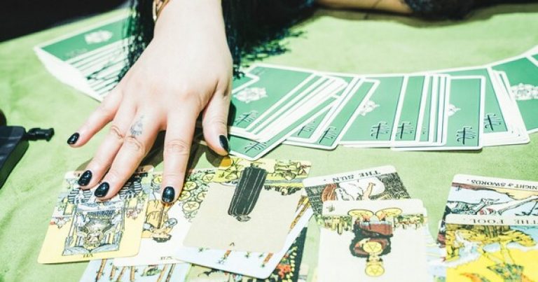 Variety Show Issues Official Statement After Allegedly Insulting Fallen Police Officer And Firefighter