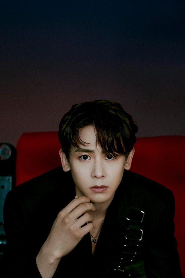 2PM’s Nichkhun Issues Warning After Stalker Incident: “I Know Who You Are”