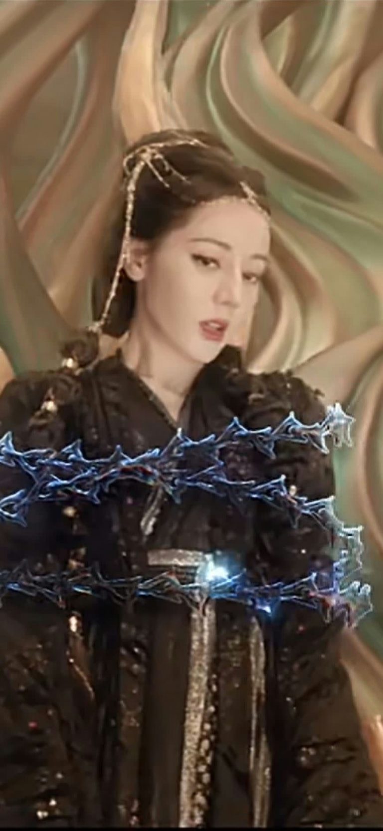 Dilraba Dilmurat’s New Drama Sparks Concern as Sunken Cheeks and Tear Troughs Become Noticeable; Stark Contrast with Chen Feiyu Leaves Netizens Stunned