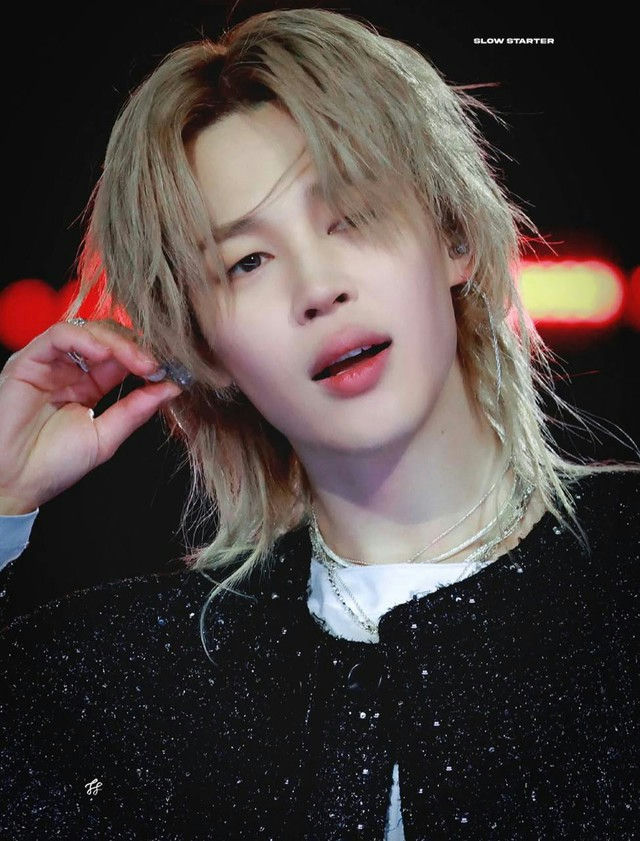 BTS Gwanghwamun Comeback Stage Sparks Heated Debate: “Insane Visuals” vs “Missed the Spirit of Arirang”