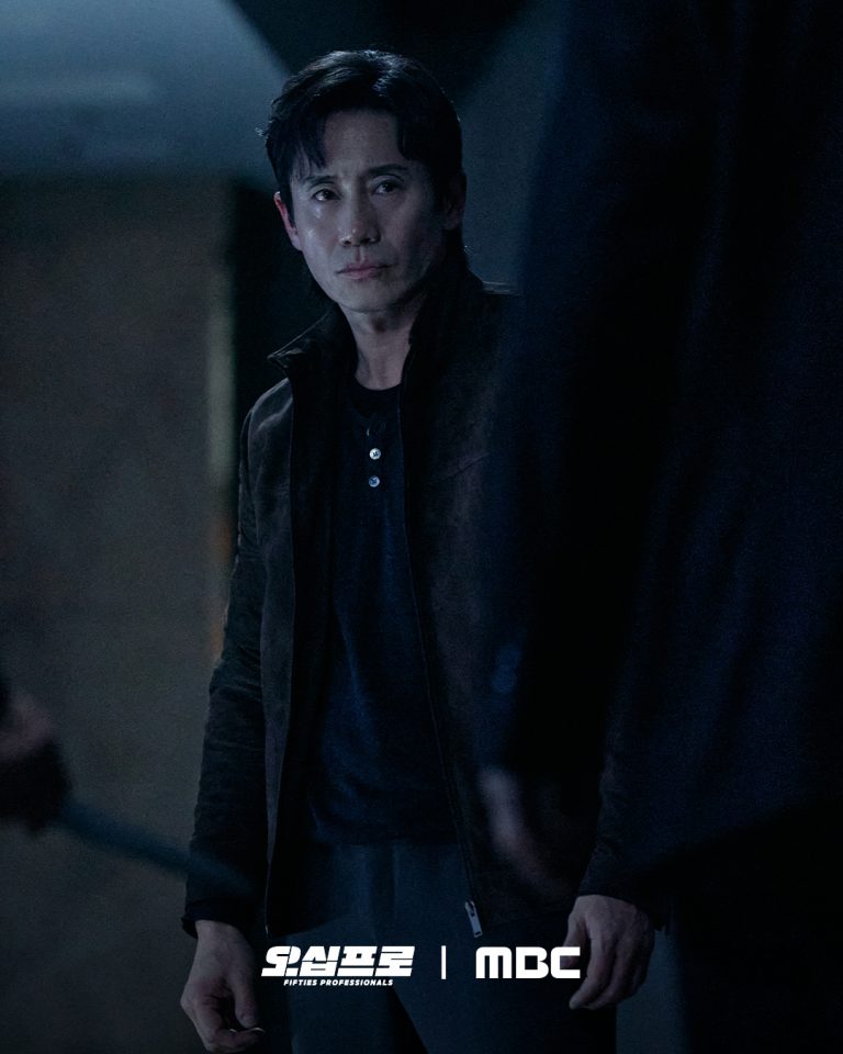 Shin Ha Kyun, Oh Jung Se, And Heo Sung Tae Are Former Legends Drawn Back Into Dangerous Mission In “Fifties Professionals”